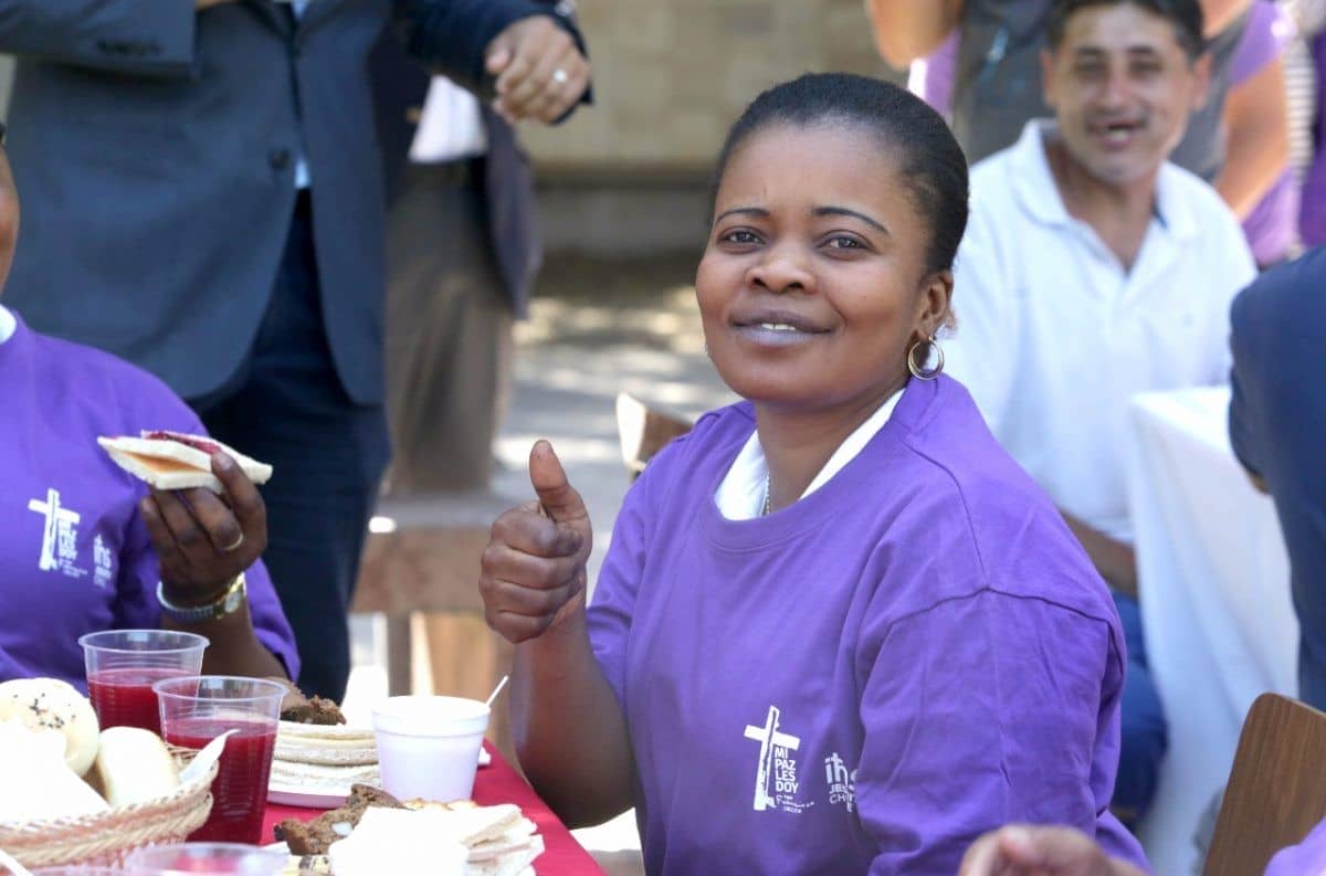 “Derribando Muros”: obras de la Compañía de Jesús lanzan campaña de Navidad