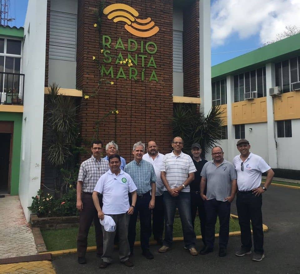 Provinciales Jesuitas de América Latina, el Caribe y Estados Unidos visitan la Radio Santa María