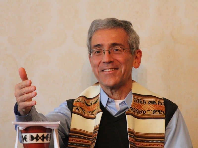 ¿Quién es el jesuita que preside la Comisión de la Verdad en Colombia?