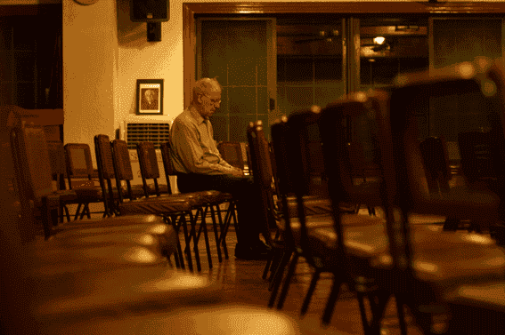 P.  Adolfo Nicolás SJ, el santo de la puerta del lado