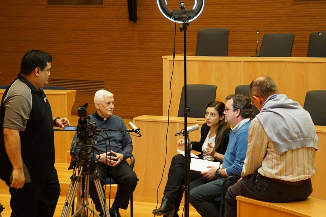 Compañía de Jesús: Hacia un nuevo modelo de comunicación 