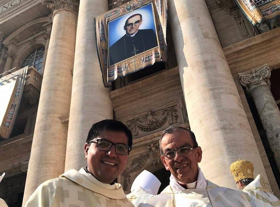 El Sínodo de los jóvenes y San Óscar Romero. Por: Juan Bytton S.J.