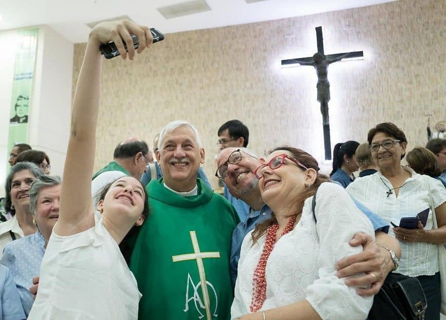 Padre General en Panamá para acompañar a los jóvenes del MAG+S