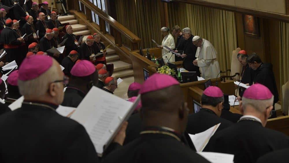 El Papa: “El Pueblo de Dios espera medidas concretas y eficaces”