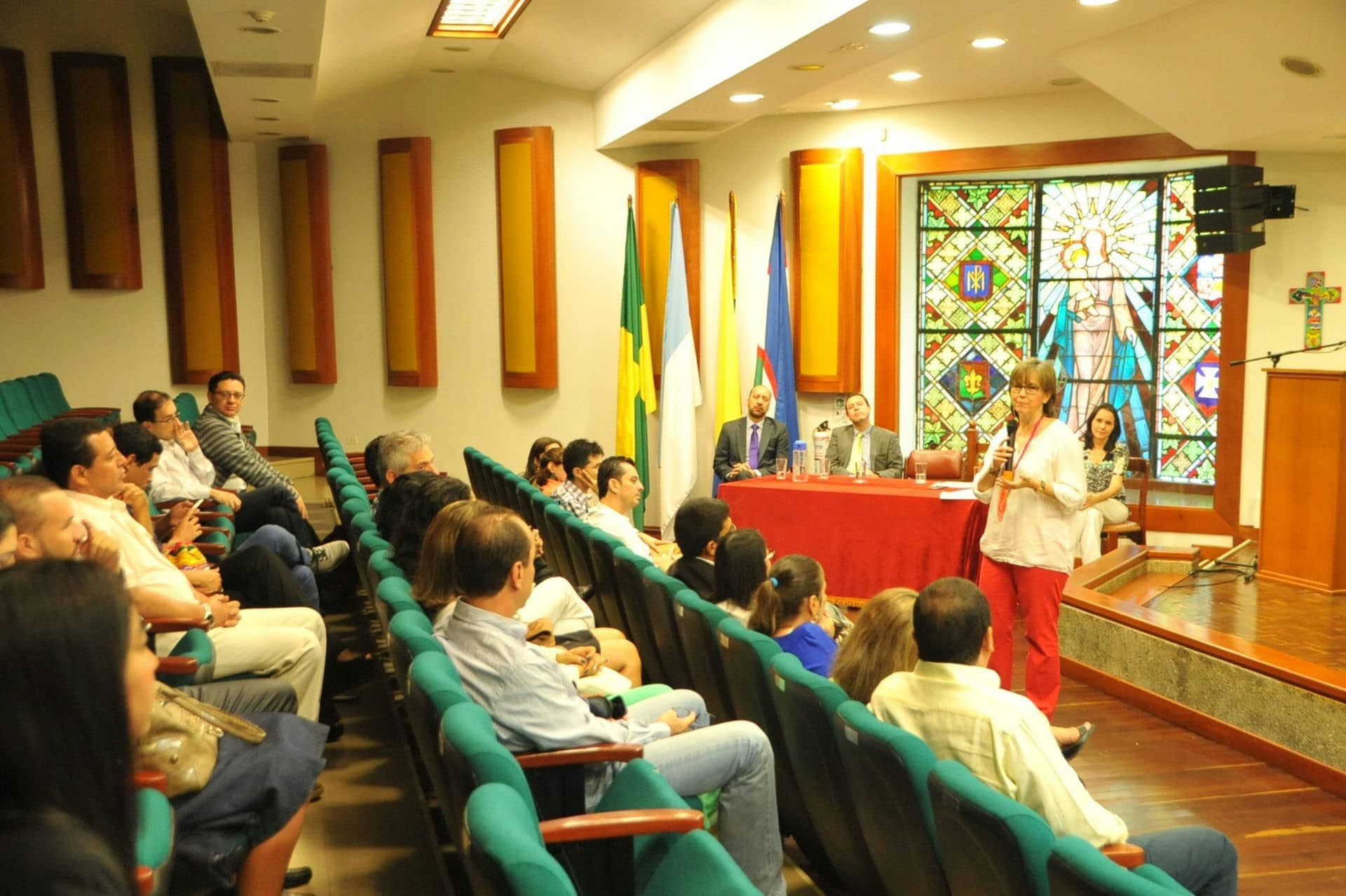 Centro Virtual de Pedagogía Ignaciana: Familias corresponsables con el Proyecto Pedagógico Ignaciano