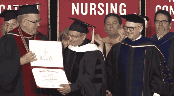 P. José Alberto Idiáquez, S.J. recibe Doctorado Honoris Causa