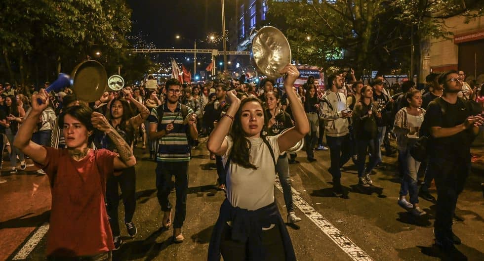Sobre la oleada de protesta social y las frágiles democracias de nuestro continente