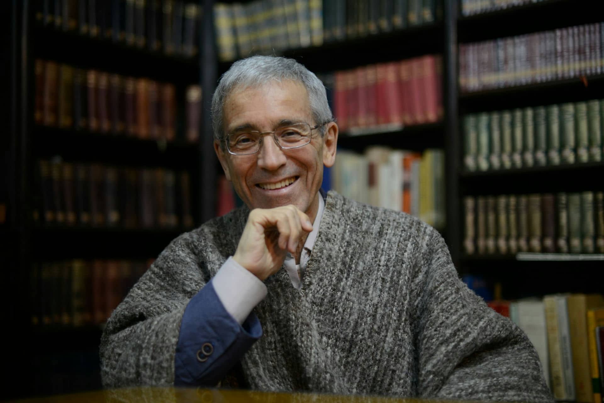Apóstol de la paz: semblanzas del sacerdote jesuita Francisco de Roux