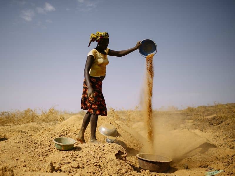 Movimientos sociales haitianos y dominicanos alertan riesgos produce minería.