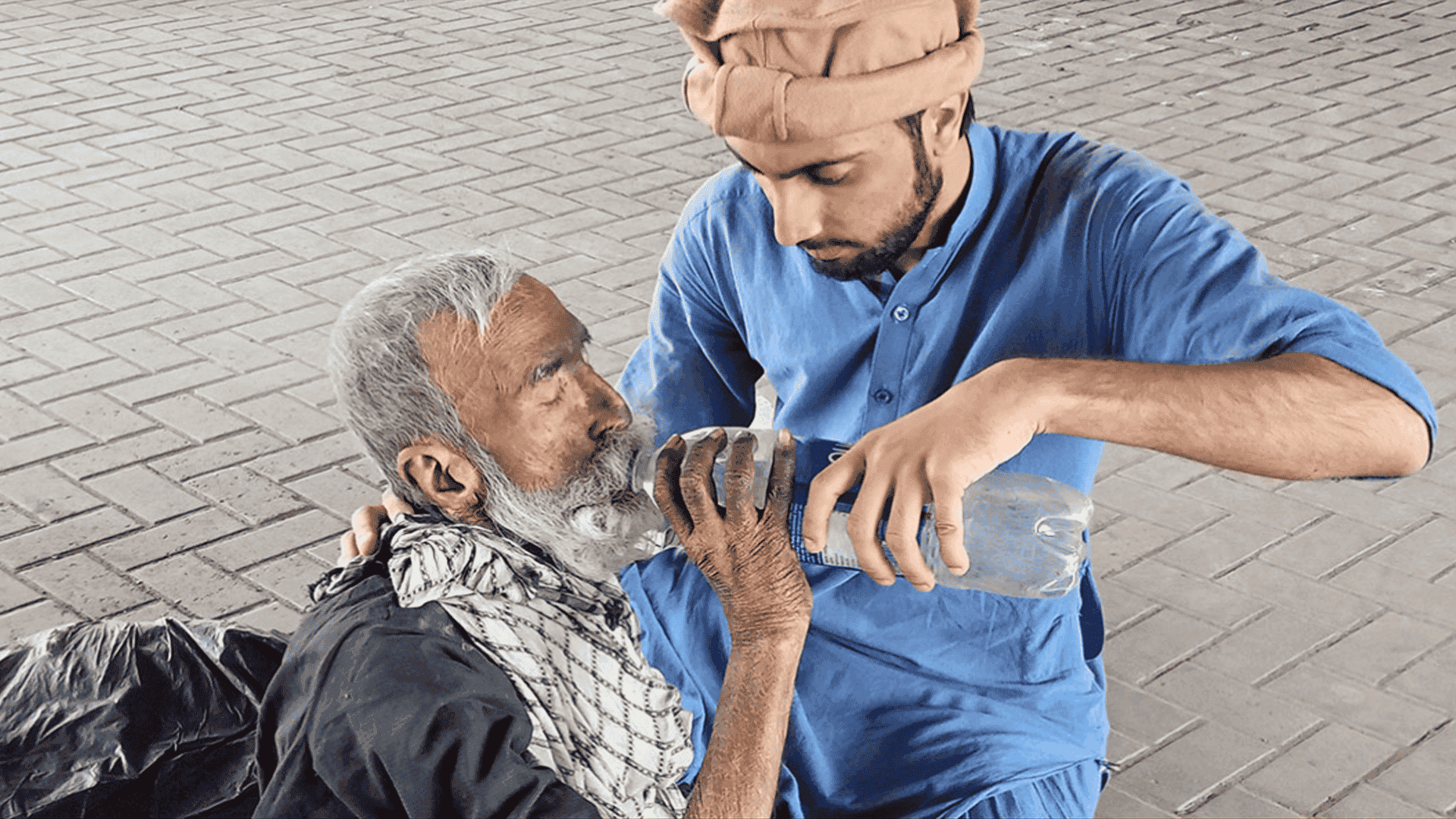 El Buen Samaritano: La vida con diferentes viajeros