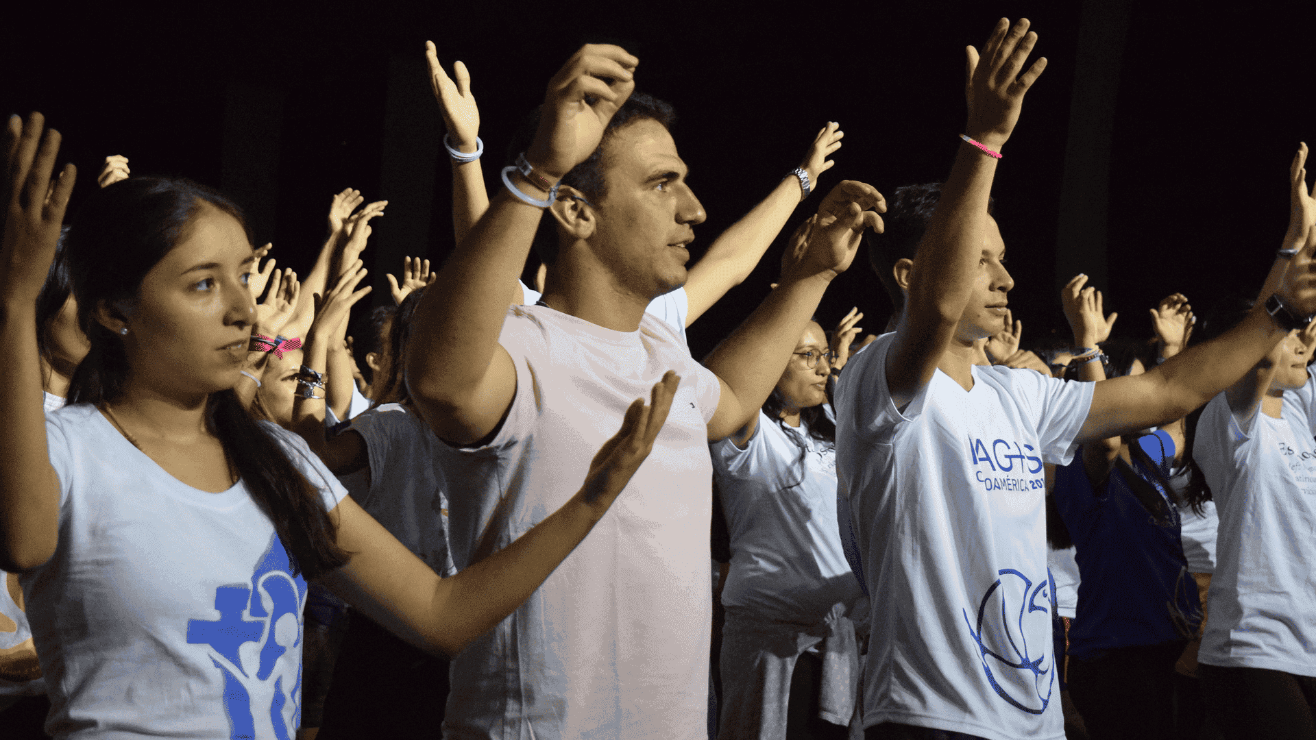 “Jóvenes, no tengan miedo de apasionarse por Jesucristo”. Por: Cristian Peralta, S.J.