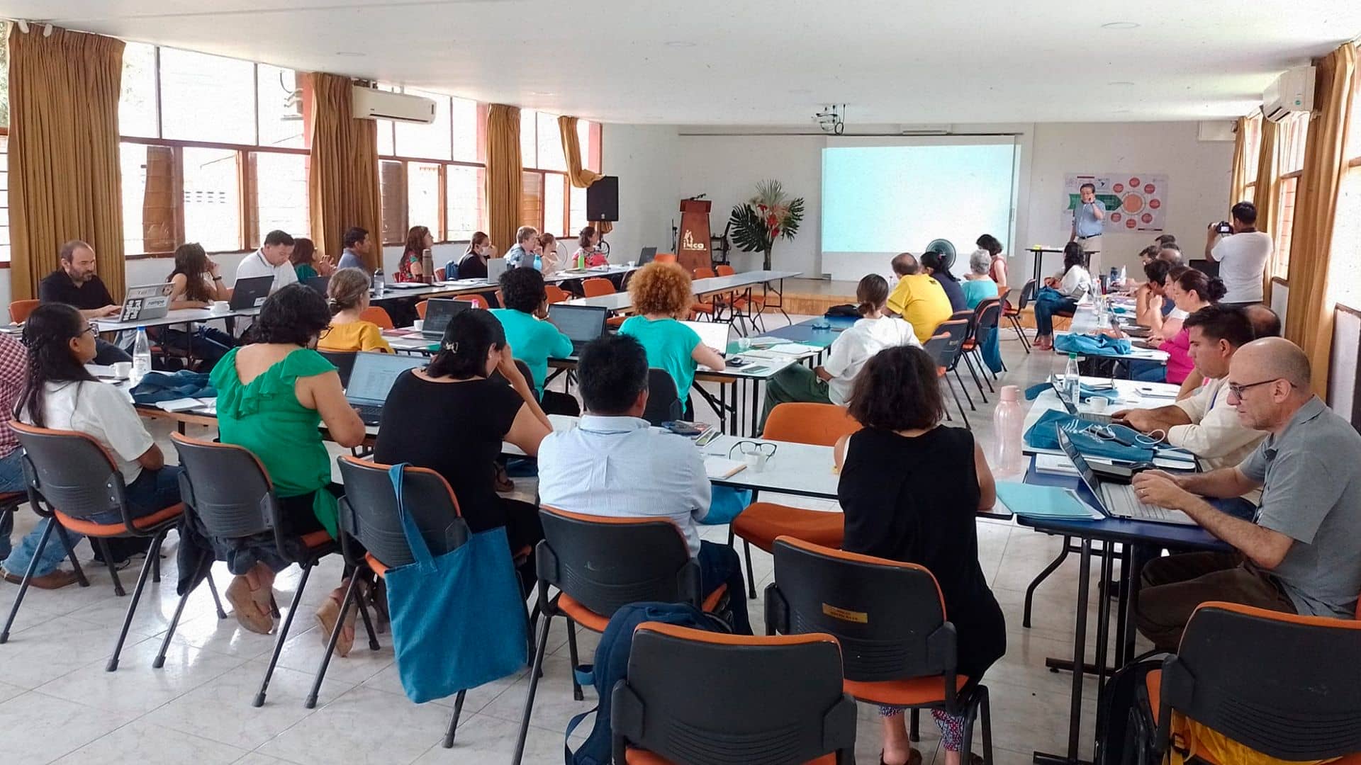 Re-encuentro de la Red Comparte 2022