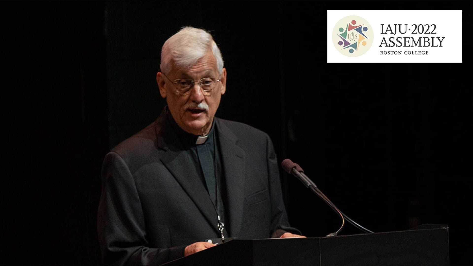 Padre General a Universidades SJ: 