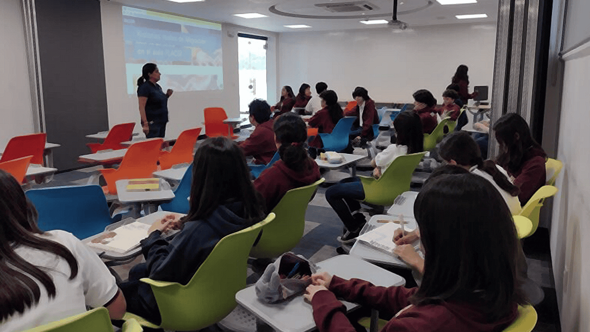 Un taller que invita a encontrarse con las historias de quienes migran